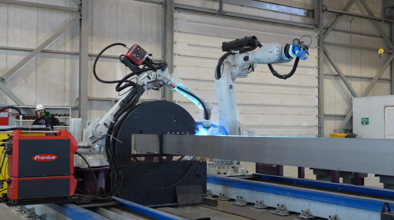 QUANT STEELFAB 360 with integrated beam rotator