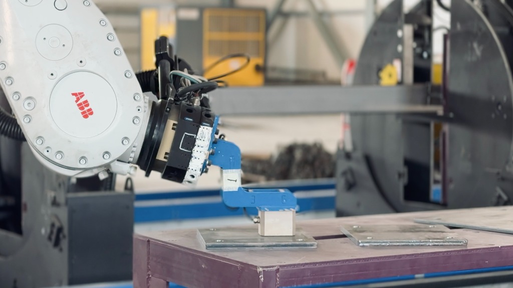 QUANT STEELFAB 360 robotic assembly and welding system at the Quant Robotics facility